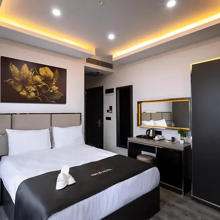 Hotel Meyzi 3*